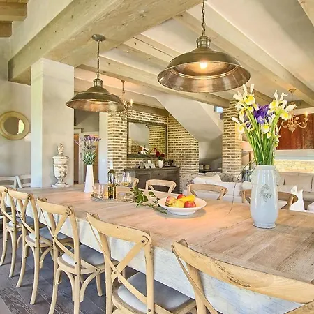 Nyaraló In With Kitchen *